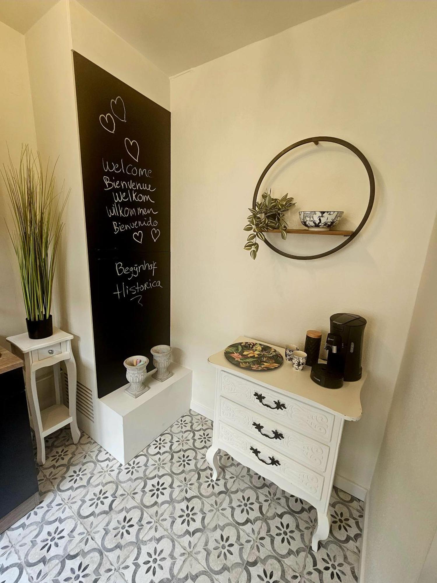 Begijnhof Historica Tongeren Appartement Buitenkant foto